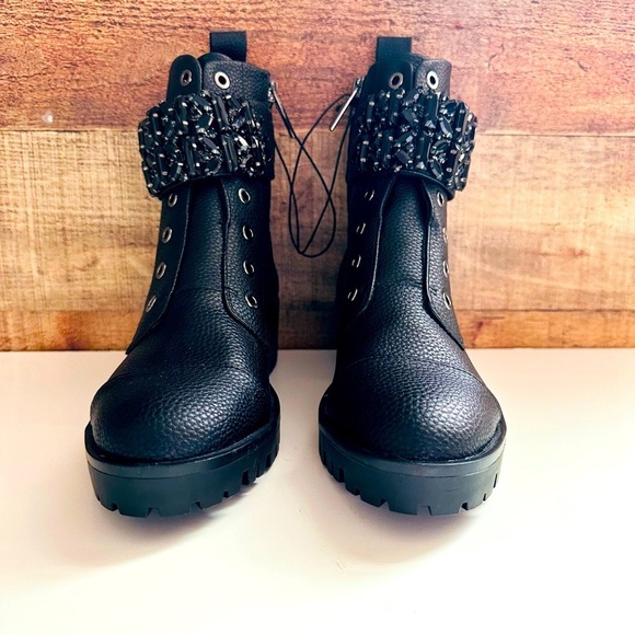 NWT Karl Lagerfeld Paris Women's Pippa Jeweled Pebbled Leather Lug/Combat Boots - Picture 4 of 8